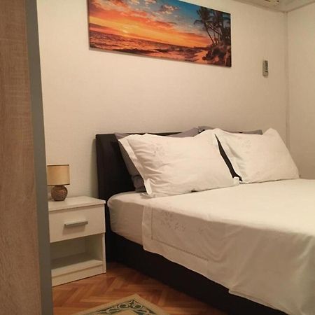 Apartment Zeljko Makarska Extérieur photo